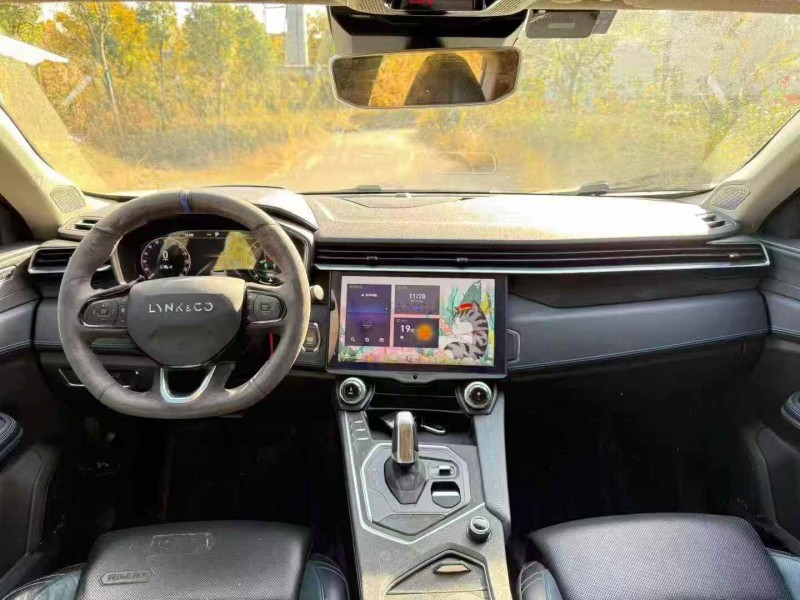 宜昌22年领克055