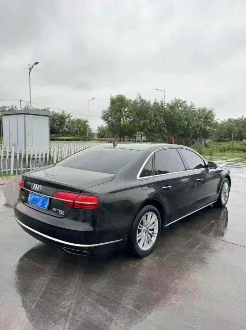 东营15年奥迪A8L8