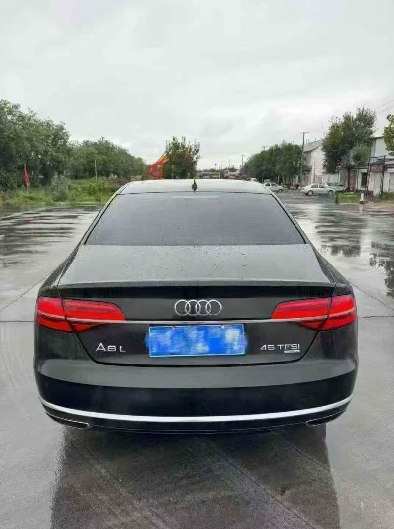 东营15年奥迪A8L9