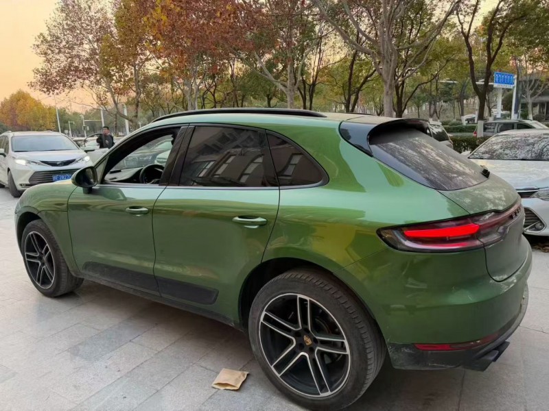 南昌19年保时捷Macan7