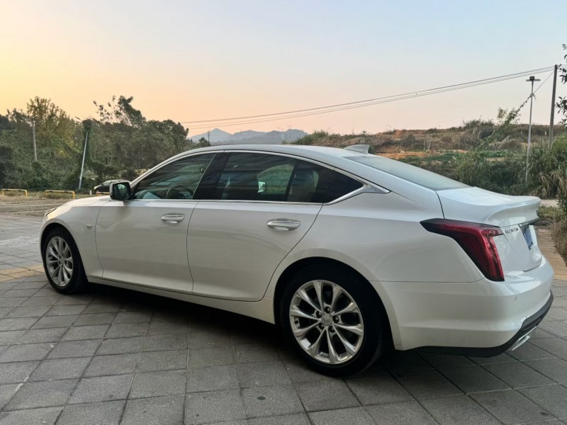 南昌23年凯迪拉克CT57