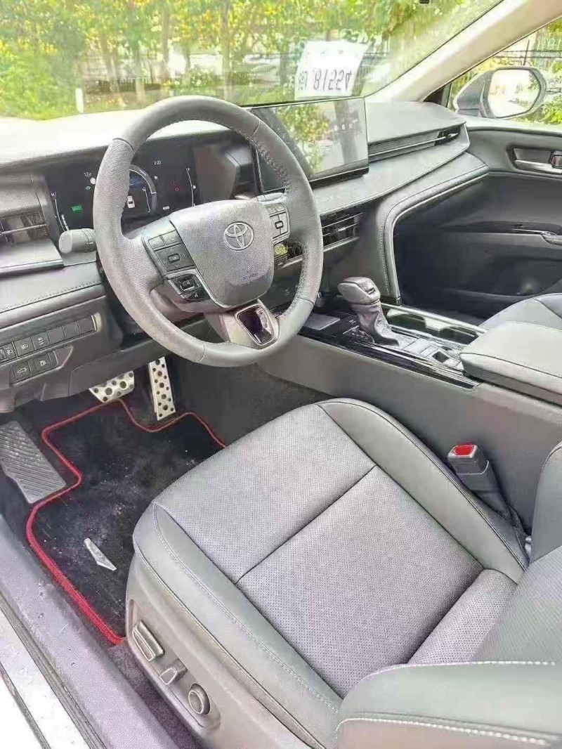 菏泽25年丰田凯美瑞6
