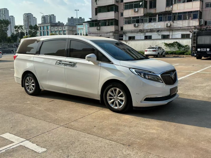 阜阳19年别克GL83