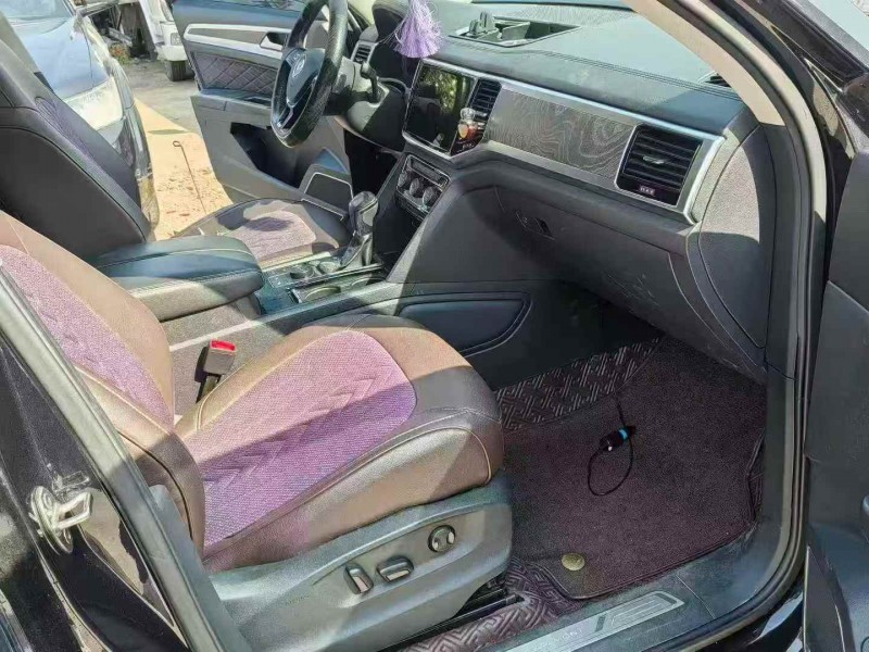 衡阳20年大众途昂4