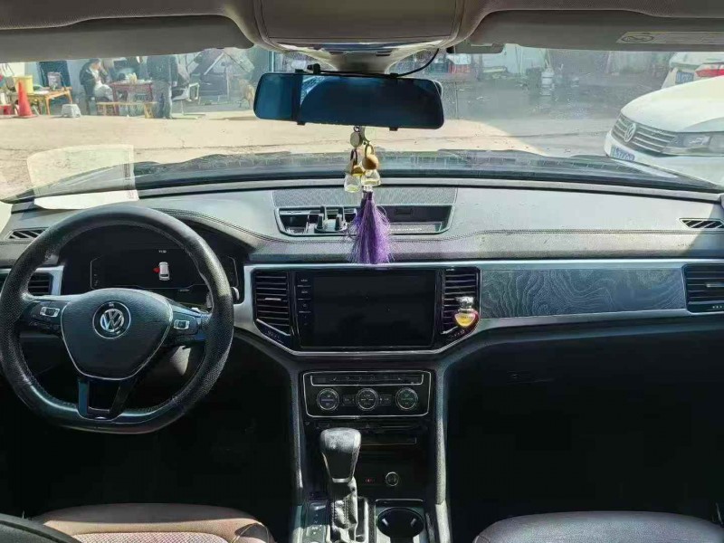 衡阳20年大众途昂6