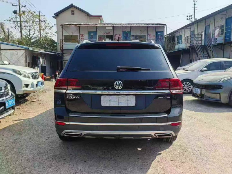 衡阳20年大众途昂9