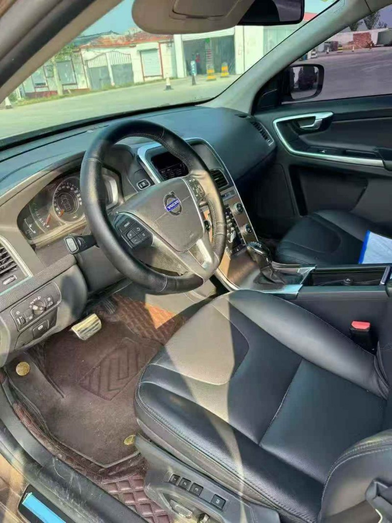 济宁16年沃尔沃XC605