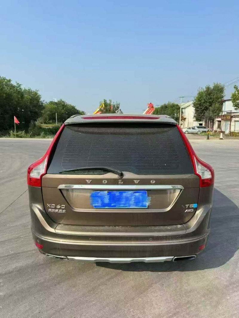 济宁16年沃尔沃XC608