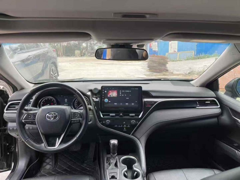 江门23年丰田凯美瑞7