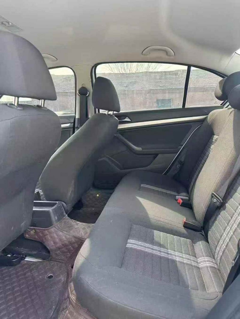 菏泽23年大众朗逸5