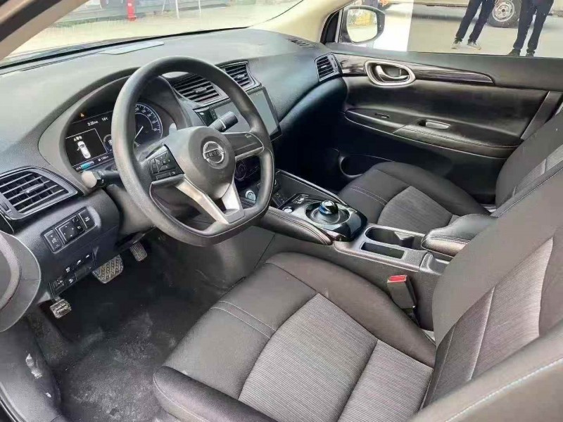 菏泽21年日产轩逸4