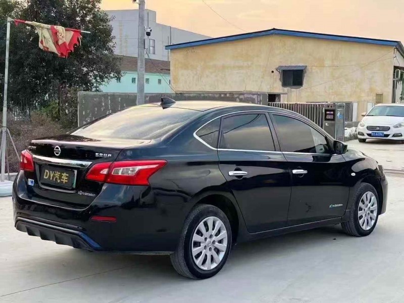 菏泽21年日产轩逸8