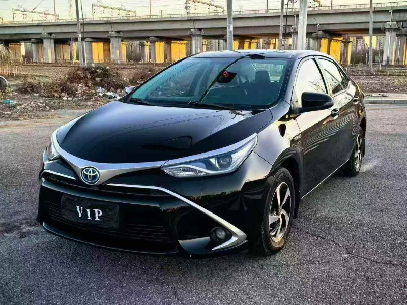 天津18年丰田雷凌2