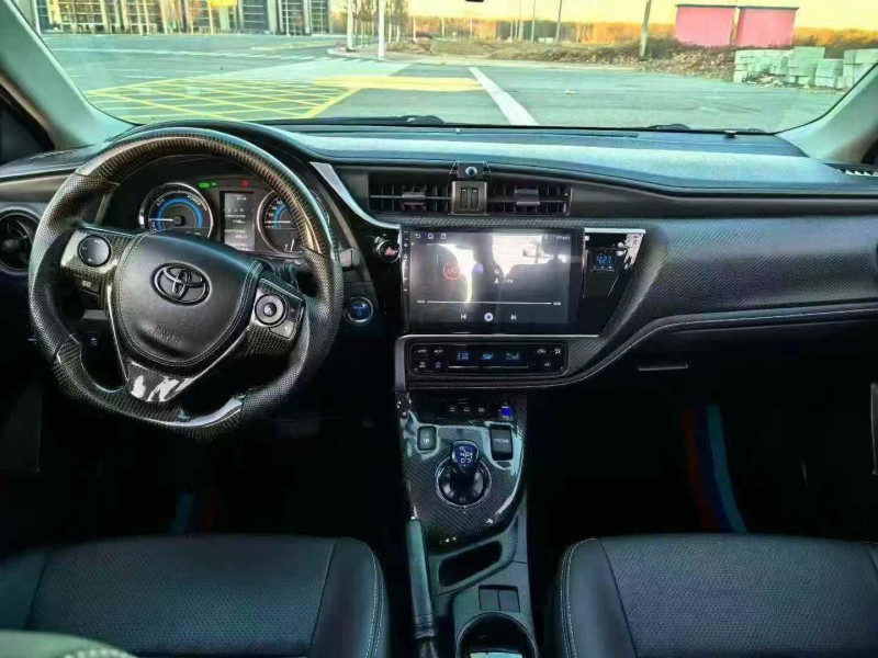 天津18年丰田雷凌6