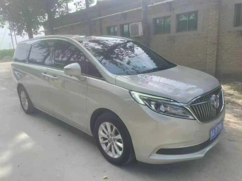 保定20年别克GL82