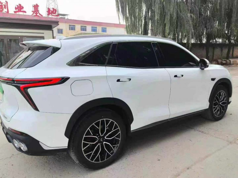 保定25年凯翼昆仑8