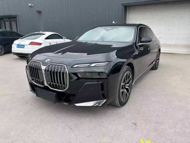 徐州23年宝马7系3