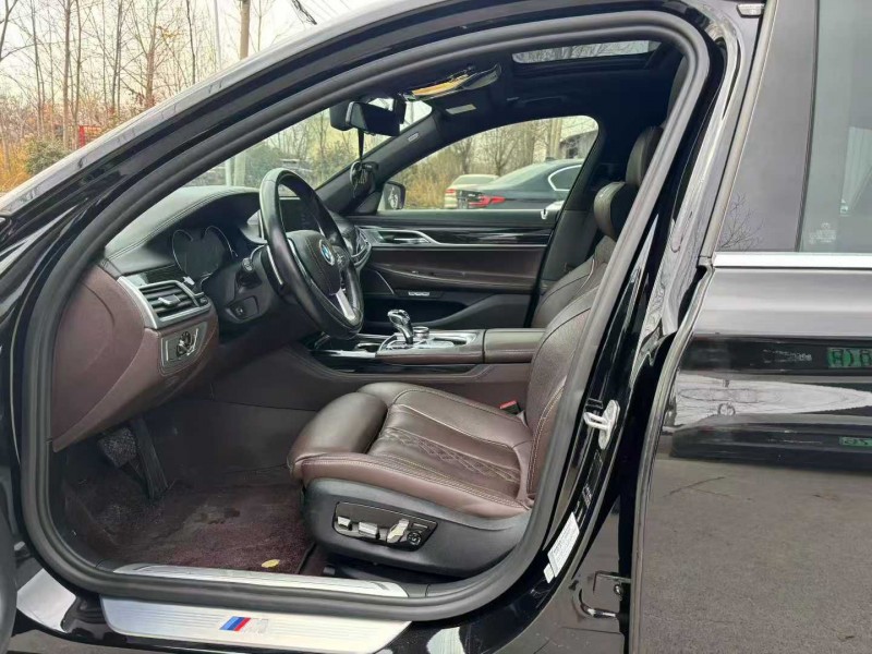 徐州18年宝马7系6