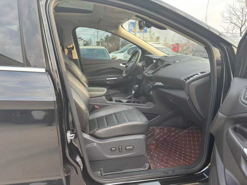 徐州17年福特翼虎7