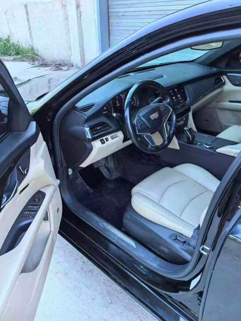 保定19年凯迪拉克CT66