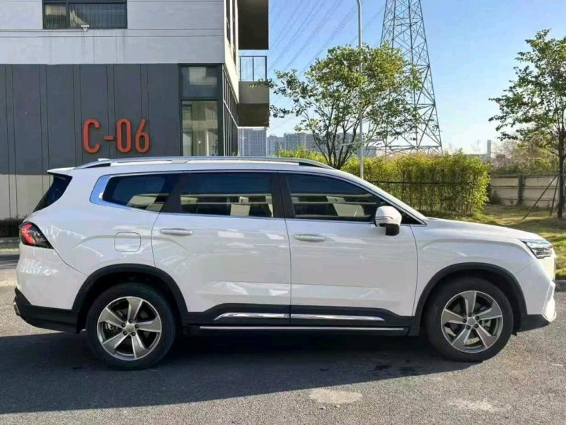 广州23年吉利豪越5