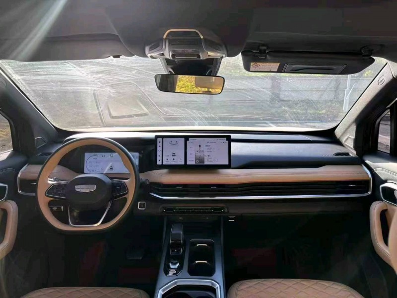 广州23年吉利豪越7