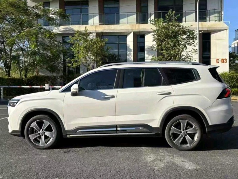 广州23年吉利豪越9