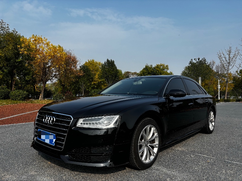 潍坊17年奥迪A8L3