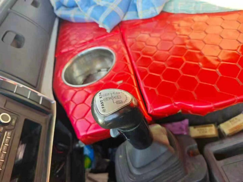 保定23年东风多利卡2