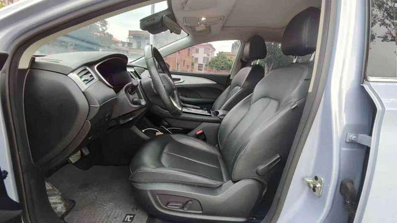 茂名22年上汽集团飞凡ER65