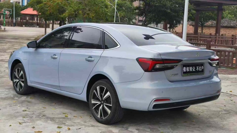 茂名22年上汽集团飞凡ER68