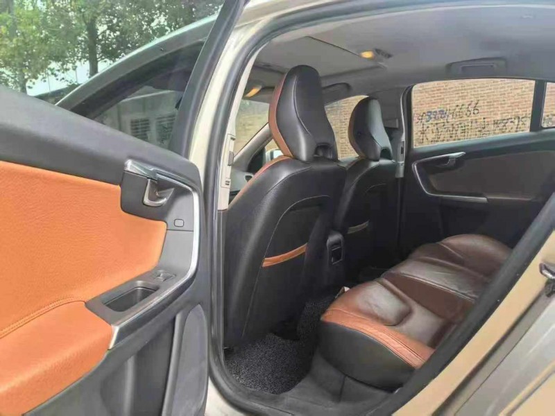 保定13年沃尔沃S60L4