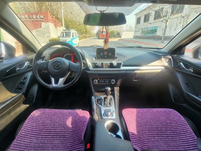 潍坊16年马自达昂克赛拉5