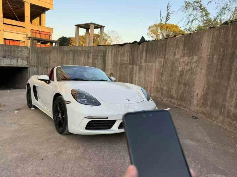 常州16年保时捷7182