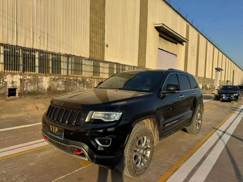 菏泽14年Jeep大切诺基2