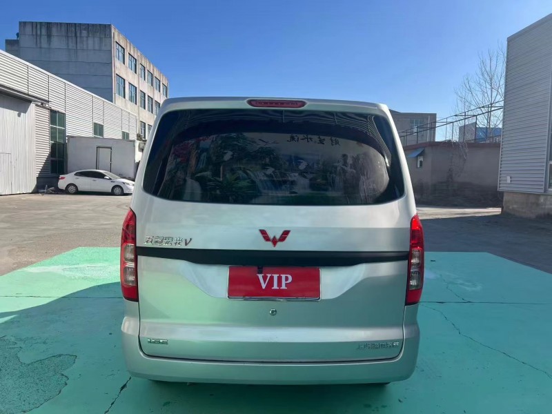 临沂23年五菱汽车宏光9