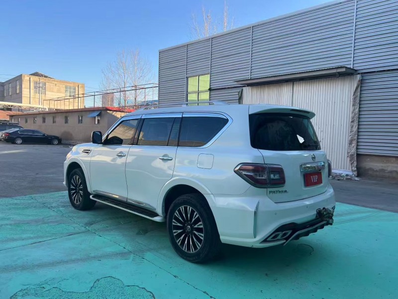 临沂19年日产途乐8