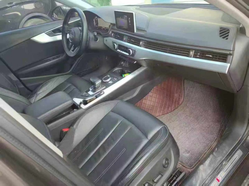 保定19年奥迪A4L6