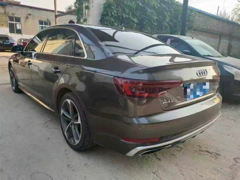 保定19年奥迪A4L8