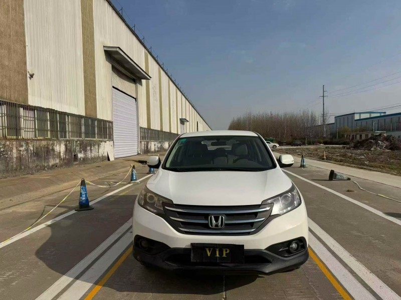 菏泽13年本田CRV1
