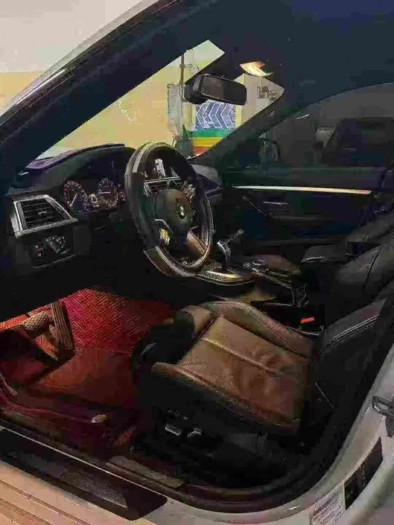 重庆21年宝马3系4