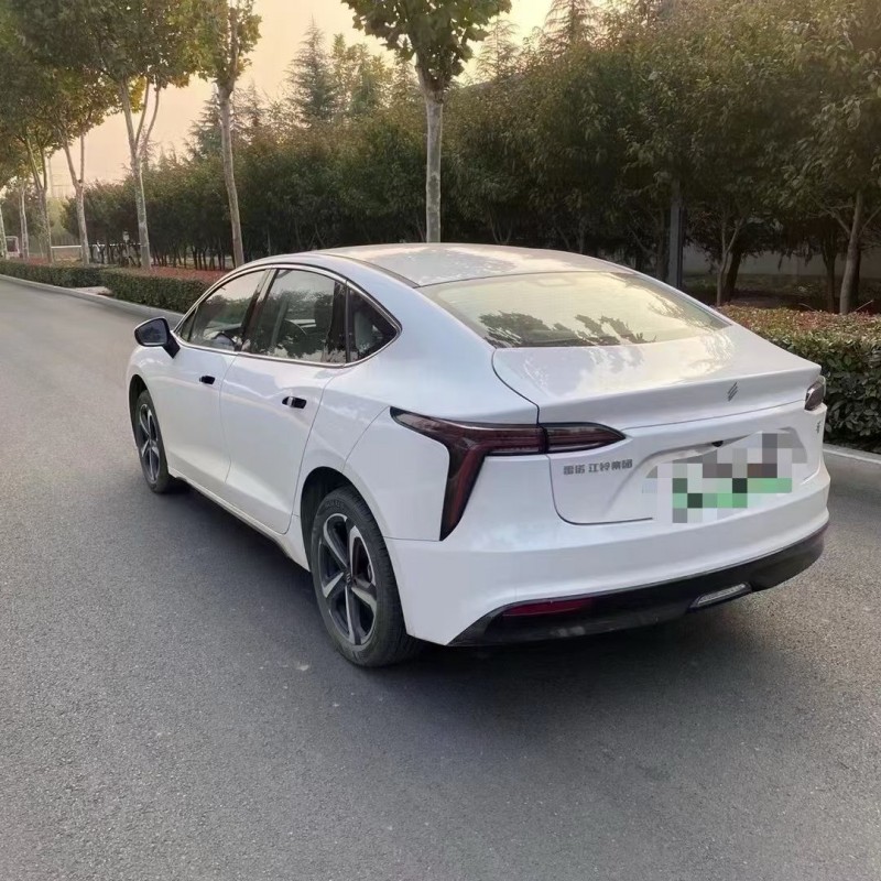 青岛23年江铃弈4