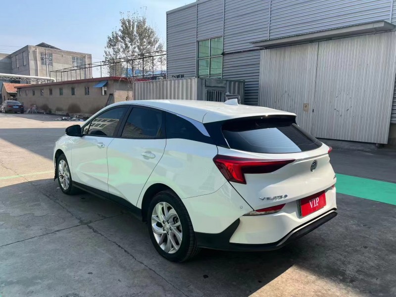 临沂24年别克微蓝7