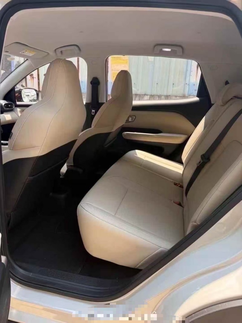 菏泽25年五菱汽车缤果3