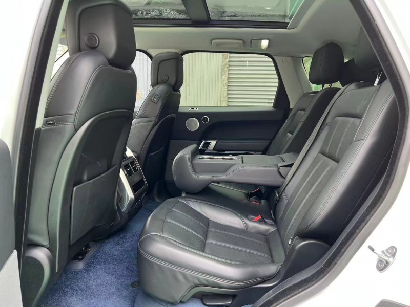 临沂21年路虎揽胜运动5