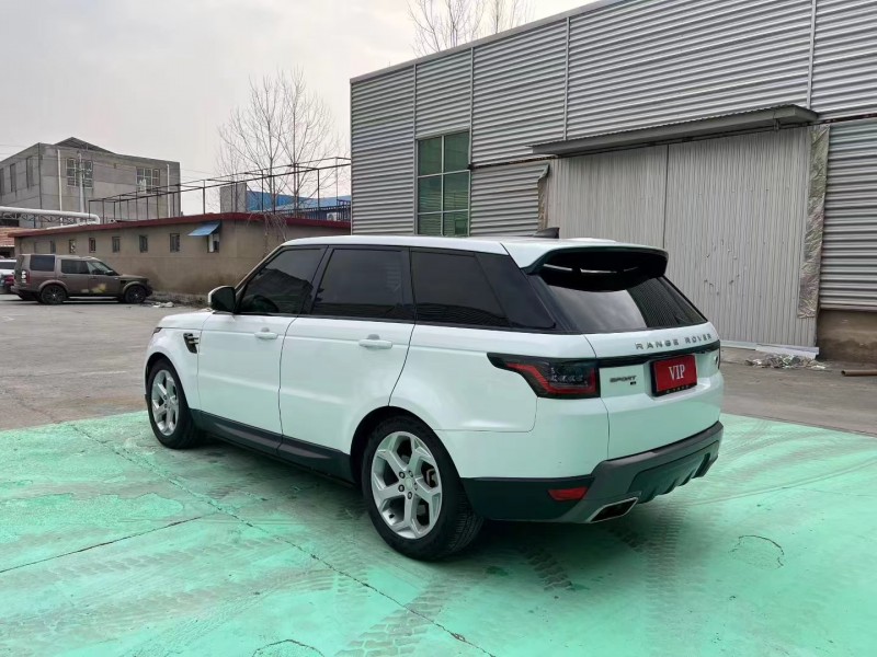 临沂21年路虎揽胜运动8