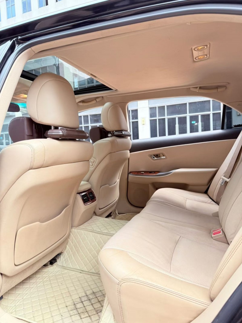 东莞15年丰田皇冠7