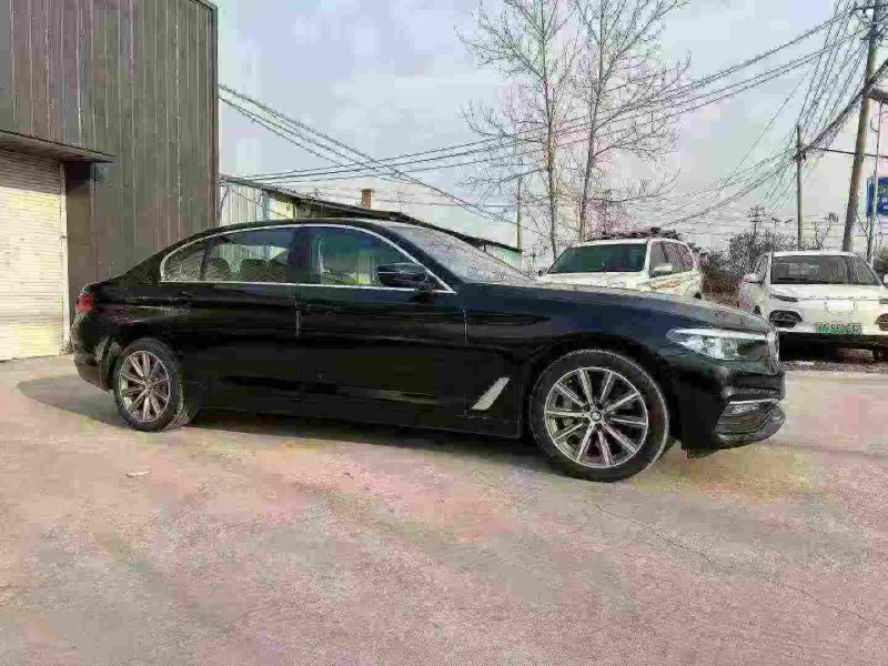 徐州17年宝马5系2