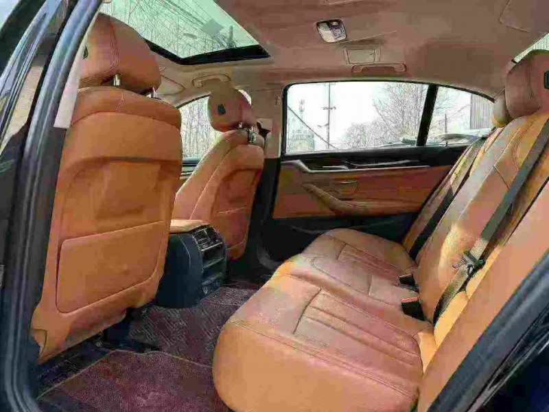 徐州17年宝马5系5