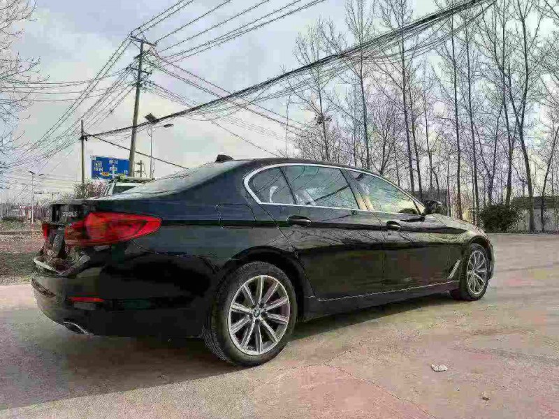 徐州17年宝马5系8